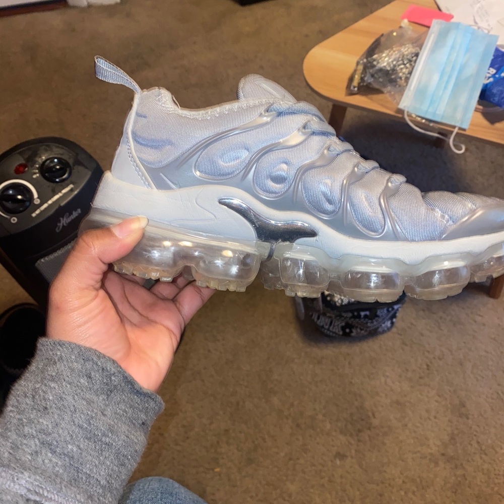 Light Grey Nike vapormax Women 5.5 - Picture 3 of 5